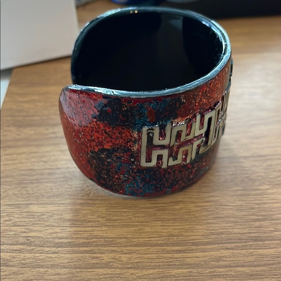 Colorful Geometric Cuff Bracelet with Mother of Pearl details - Picture 6 of 10